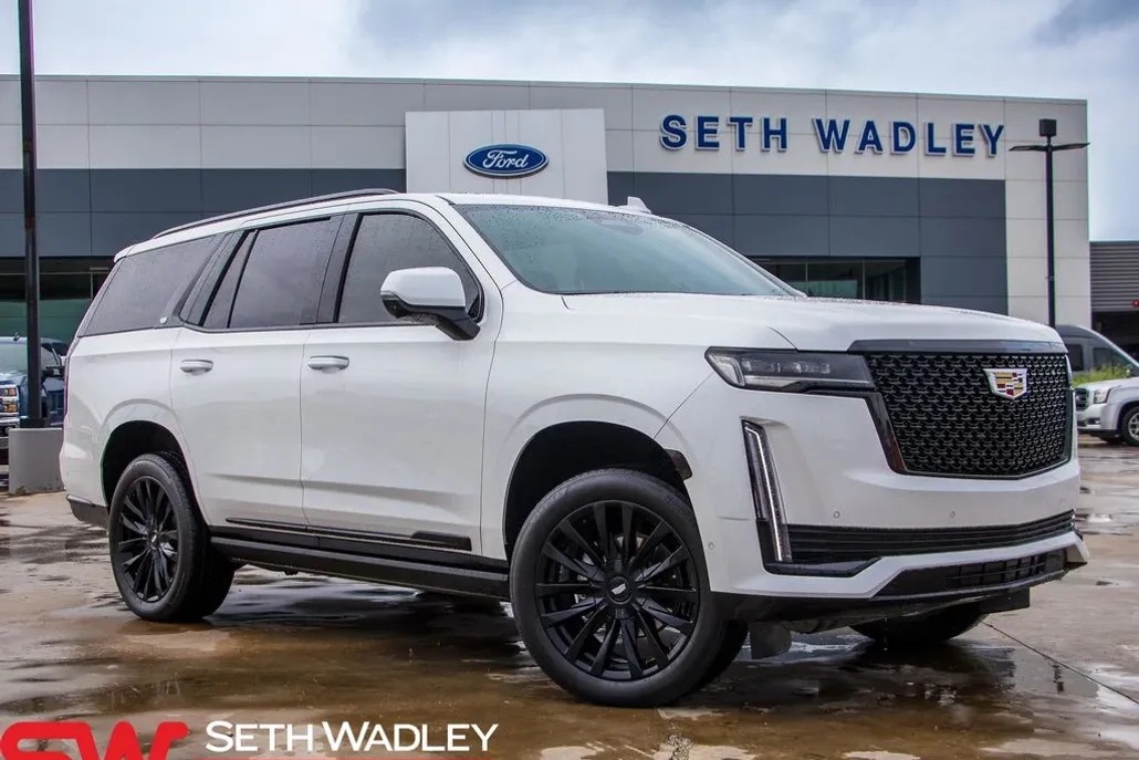 2024 Cadillac Escalade Premium Luxury photo 1