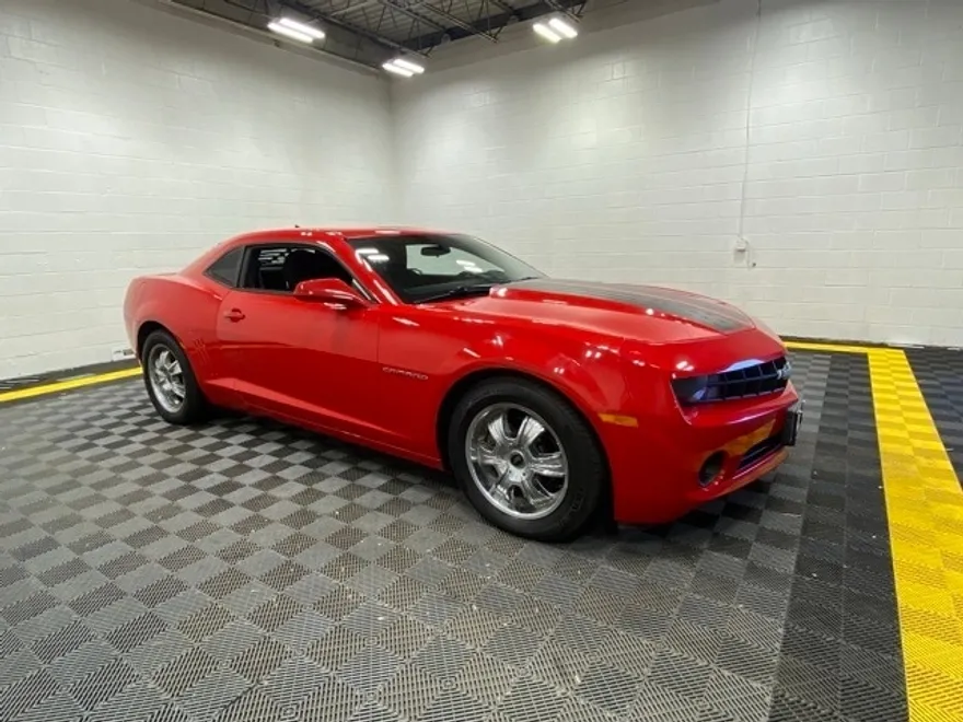 2013 Chevrolet Camaro 1LS photo 1