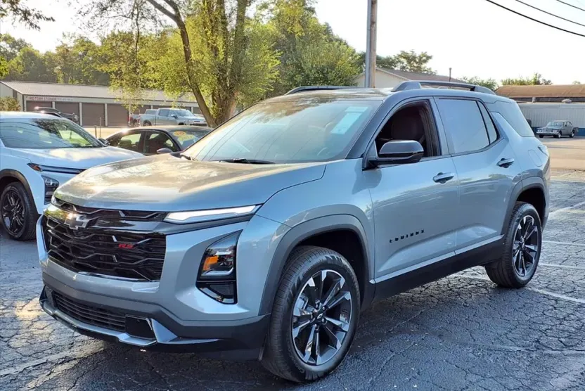 2026 Chevrolet Equinox RS photo 1