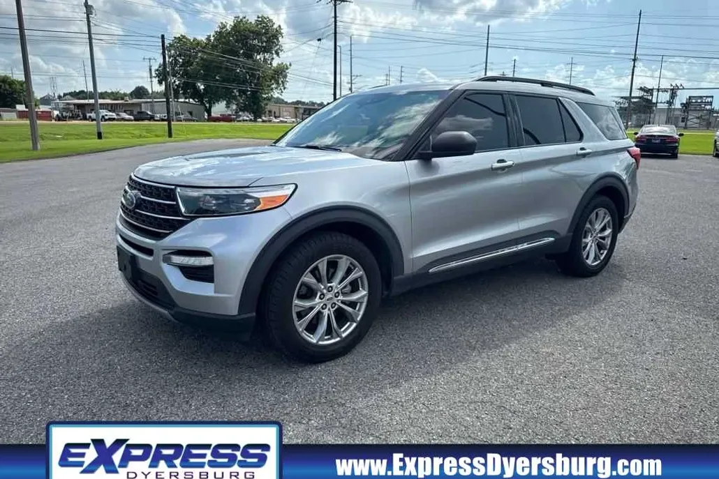 2020 Ford Explorer XLT photo 1