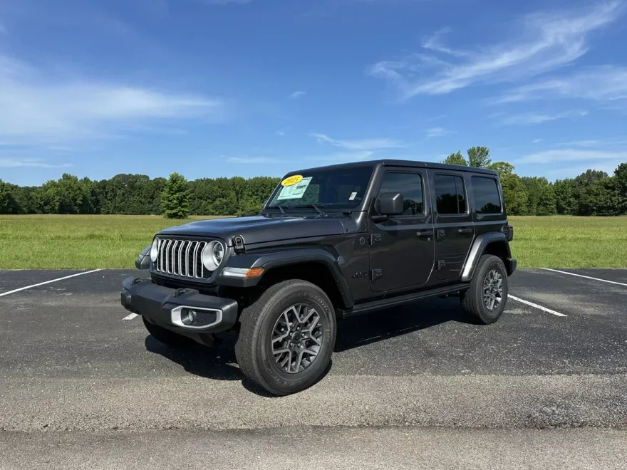 2025 Jeep Wrangler Sahara photo 1