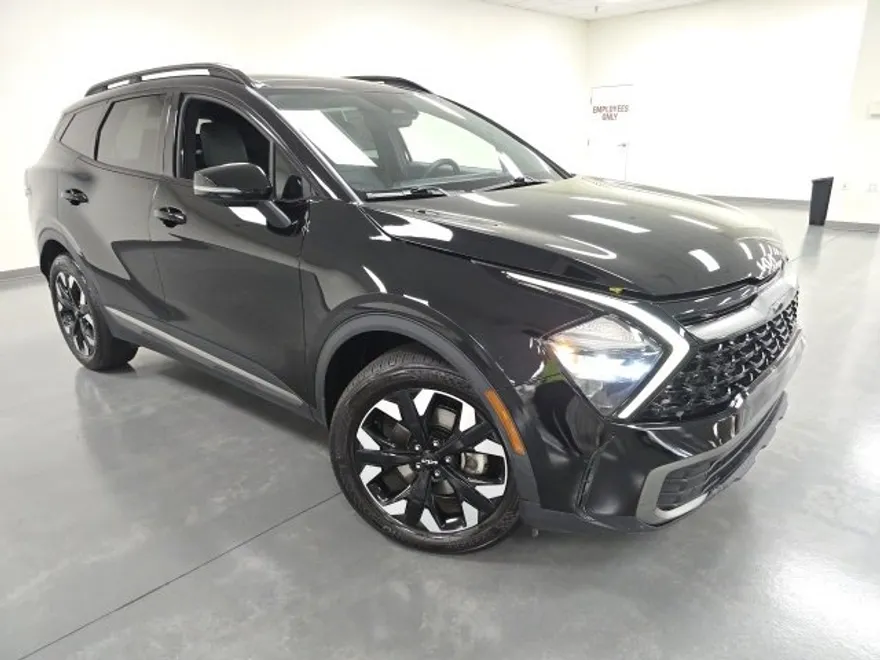 2023 Kia Sportage X-Line photo 1