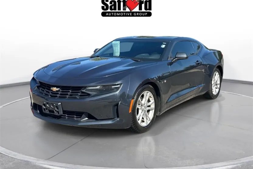 2019 Chevrolet Camaro 1LS photo 1