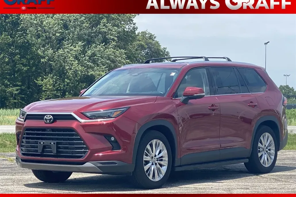 2024 Toyota Grand Highlander Platinum photo 1