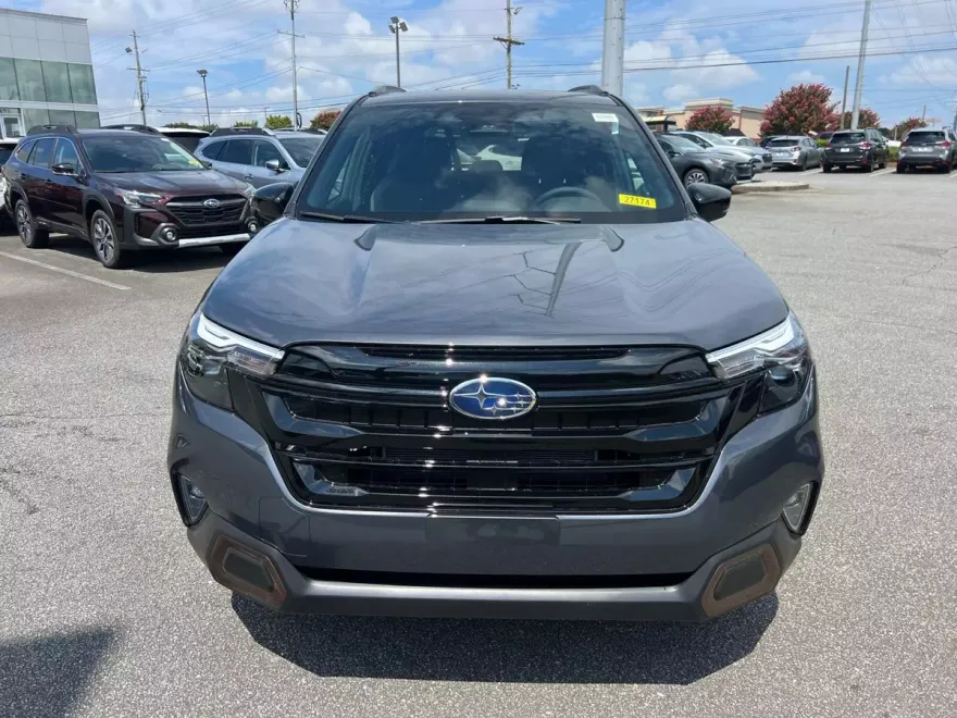 2025 Subaru Forester Sport photo 1