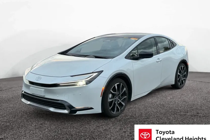 2024 Toyota Prius Prime XSE photo 1