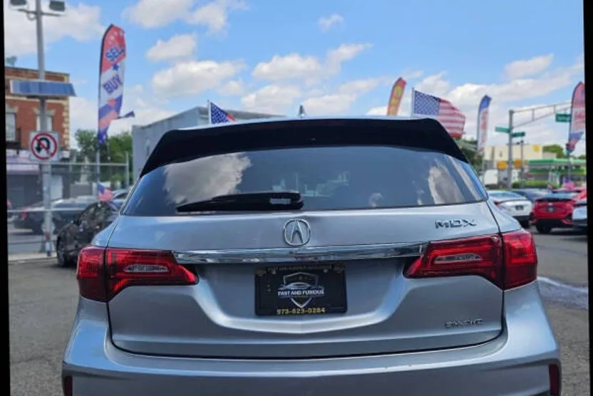 2020 Acura MDX SH-AWD photo 1