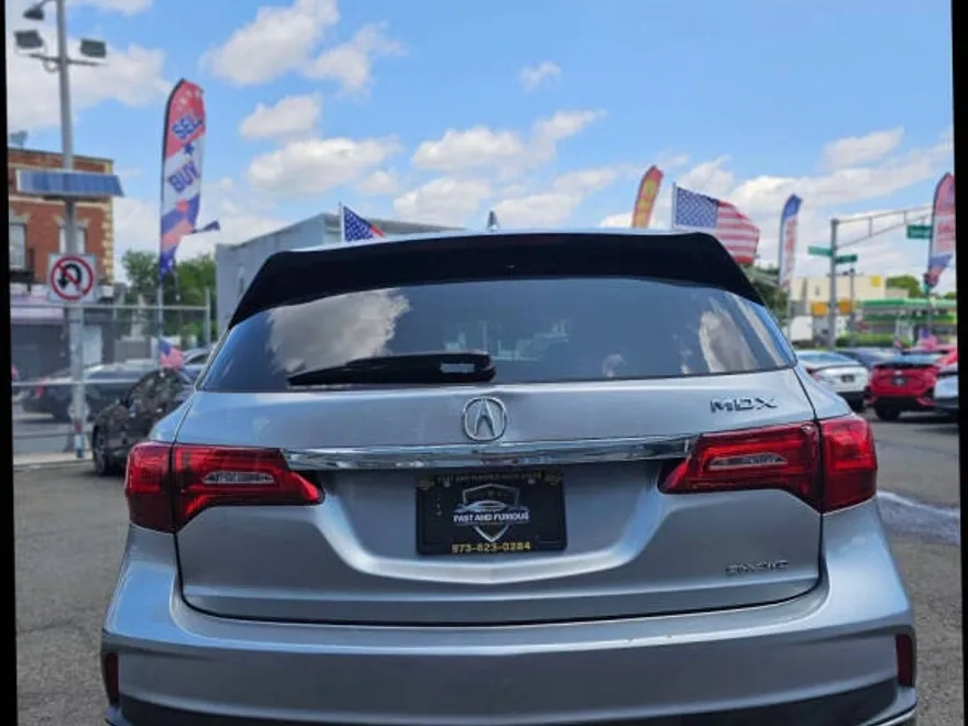 2020 Acura MDX SH-AWD photo 1