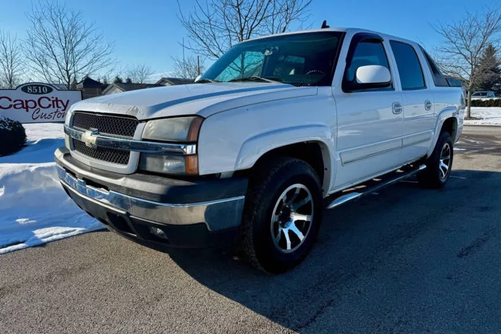 2006 Chevrolet Avalanche LS photo 1