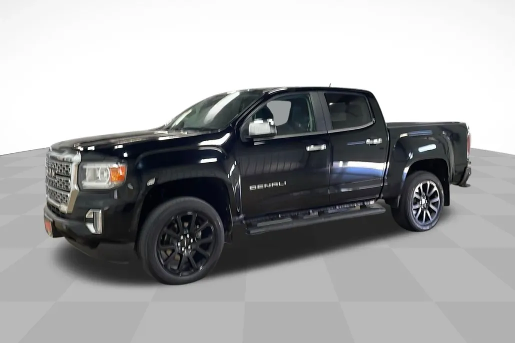 2022 Gmc Canyon Denali photo 1