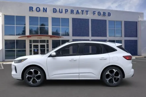 2024 Ford Escape ST-Line Elite photo 3