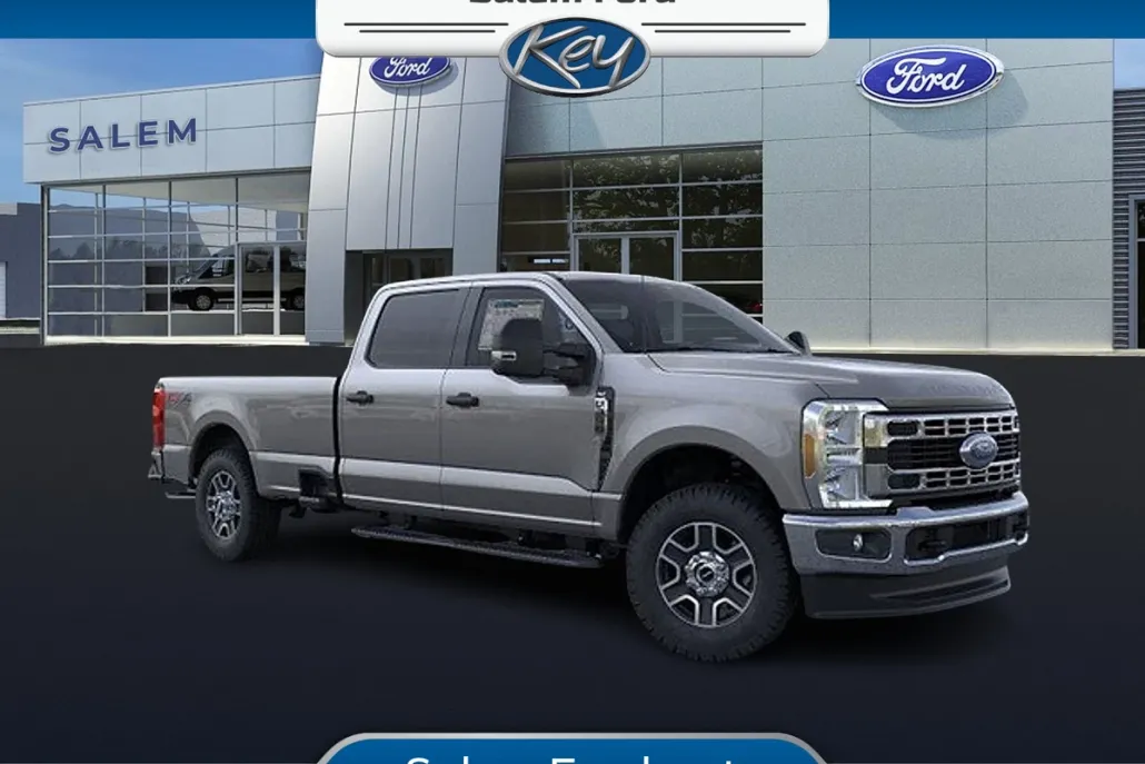 2025 Ford F-350 XLT photo 1