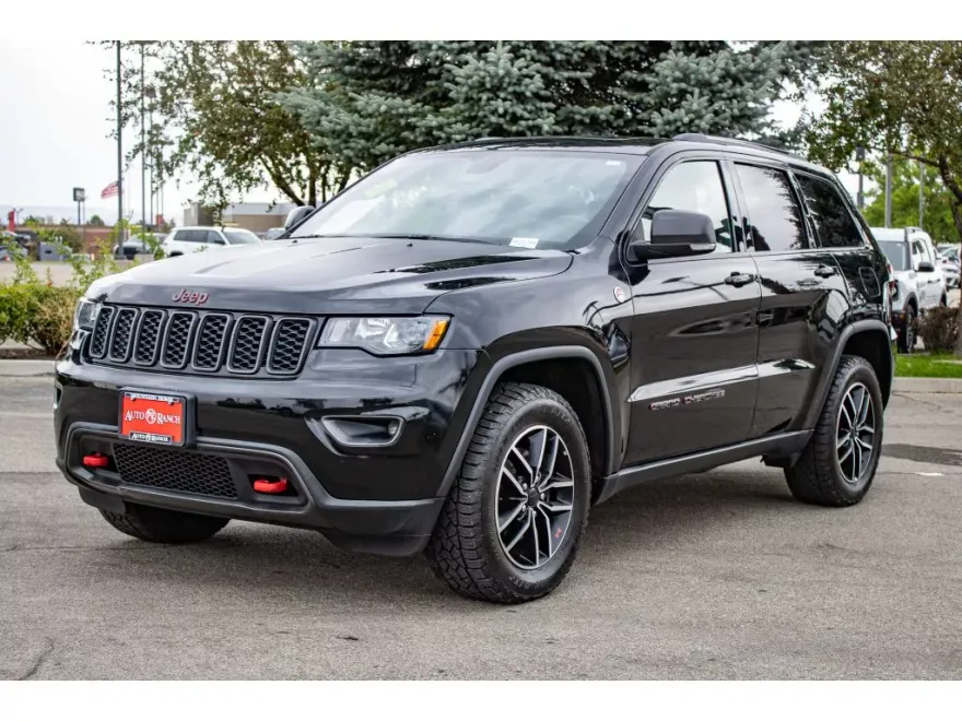 2020 Jeep Grand Cherokee Trailhawk photo 1