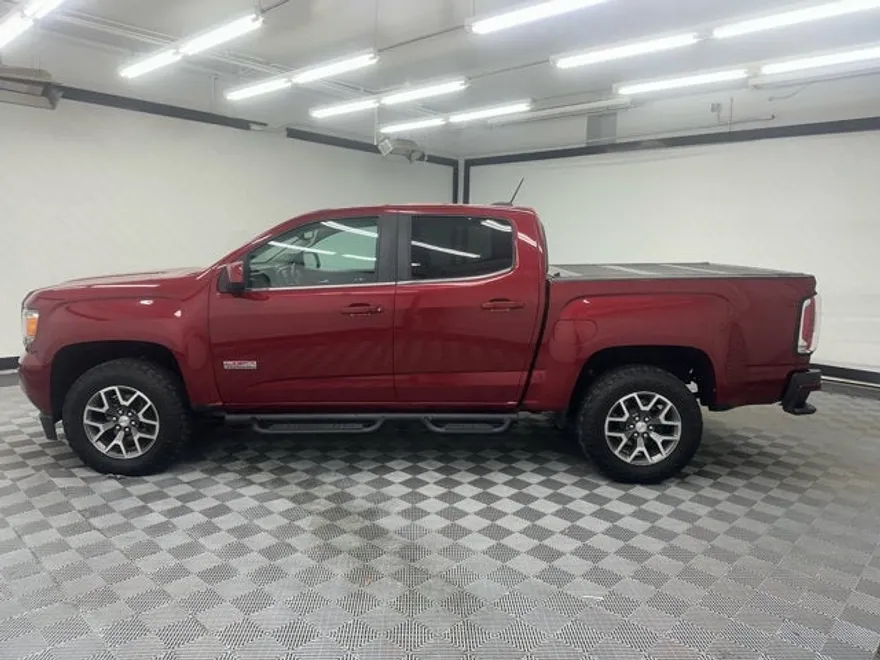 2017 Gmc Canyon SLE photo 1
