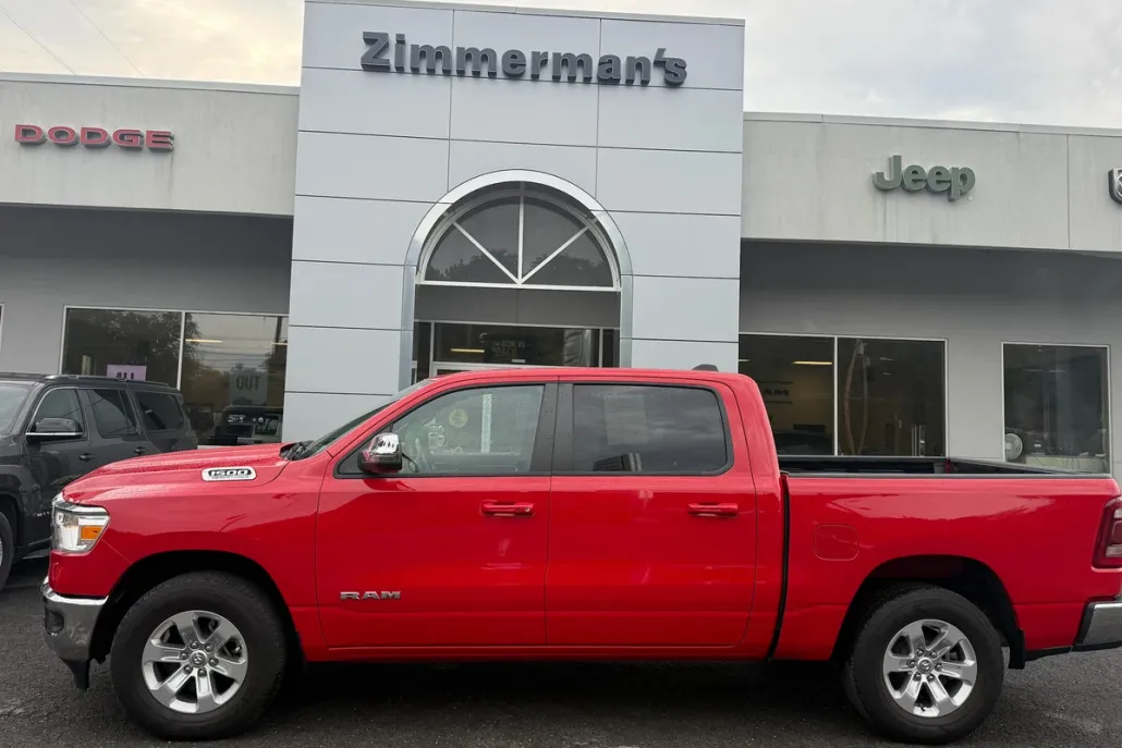 2024 Ram 1500 Laramie photo 1
