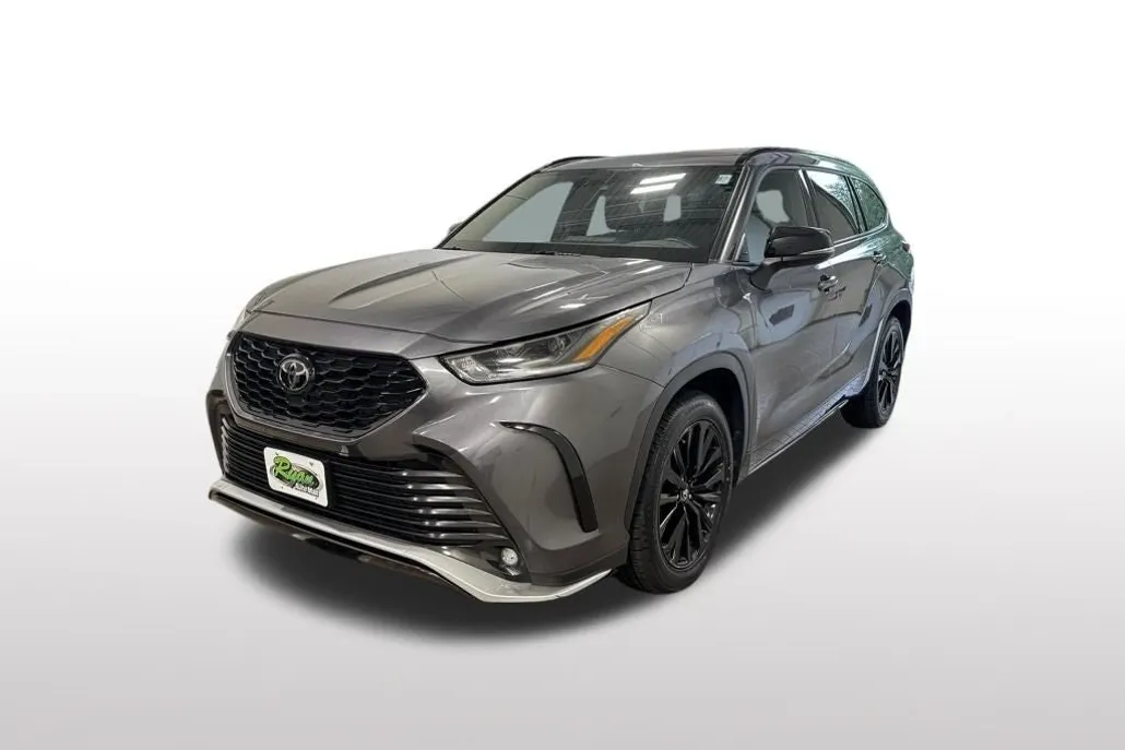 2024 Toyota Highlander XSE photo 1