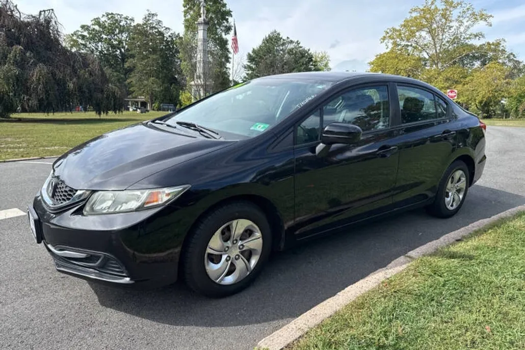 2014 Honda Civic LX photo 1