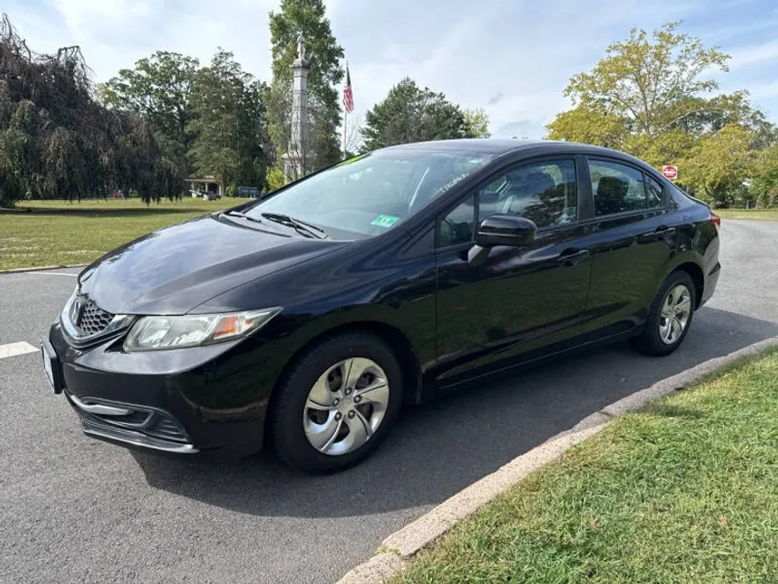 2014 Honda Civic LX photo 1