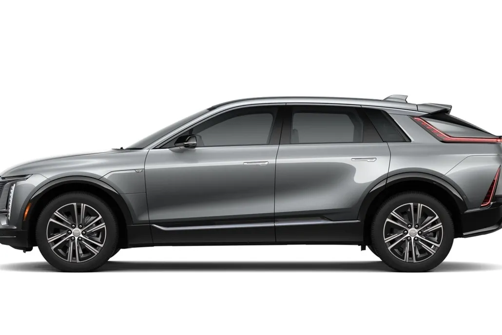 2025 Cadillac Lyriq Luxury photo 1