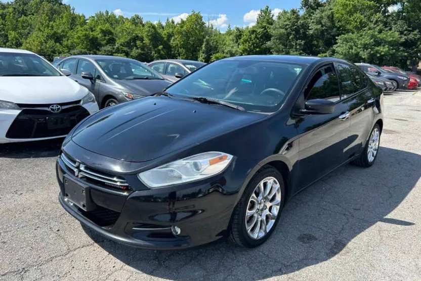 2016 Dodge Dart SXT photo 1