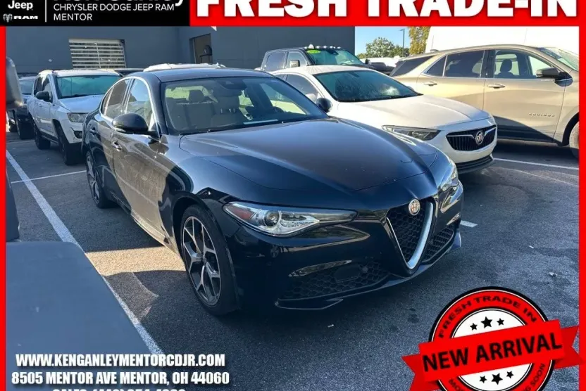 2020 Alfa Romeo Giulia Ti photo 1