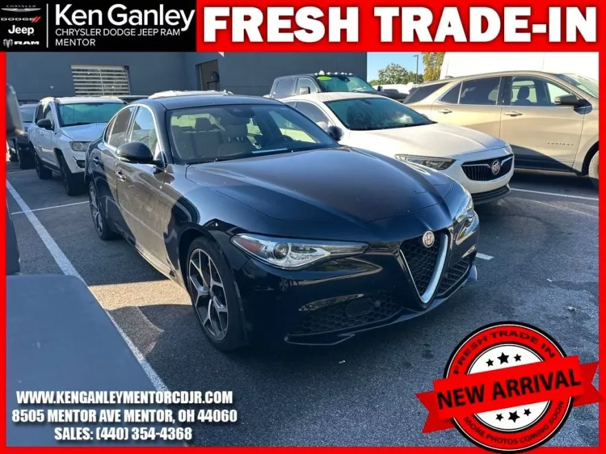 2020 Alfa Romeo Giulia Ti photo 1
