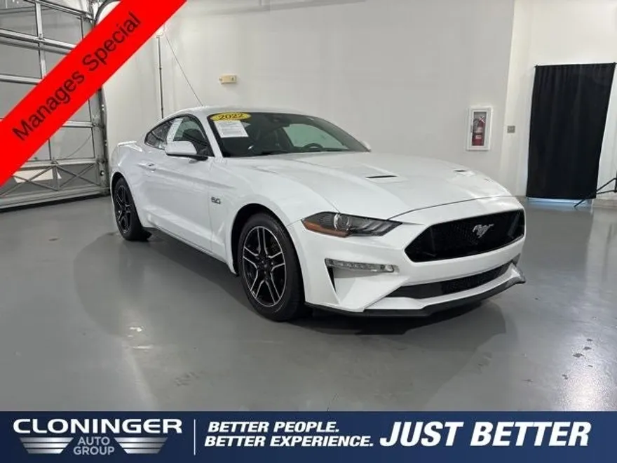 2022 Ford Mustang GT Premium photo 1