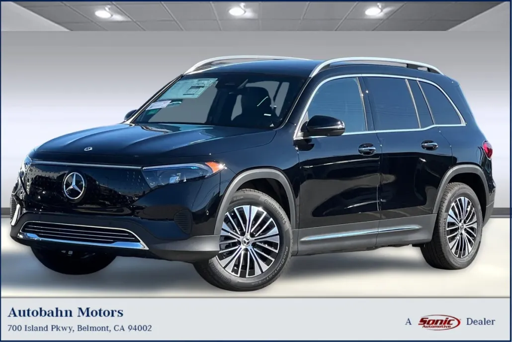 2025 Mercedes Benz EQB 300 4MATIC photo 1