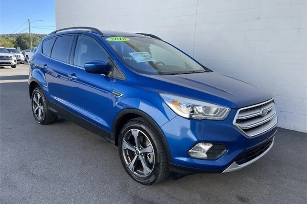 2018 Ford Escape SEL photo 1