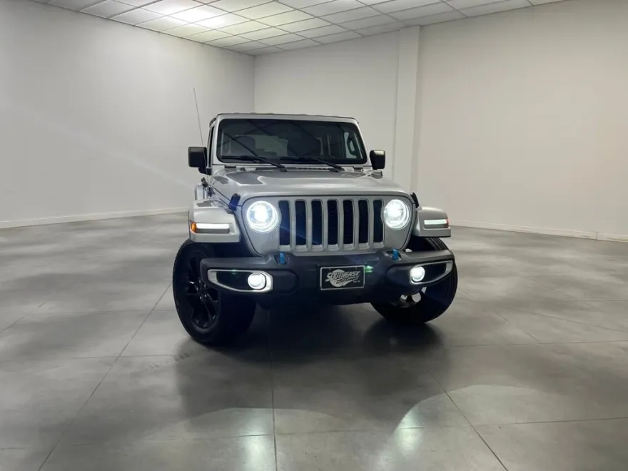 2023 Jeep Wrangler Sahara 4xe photo 1