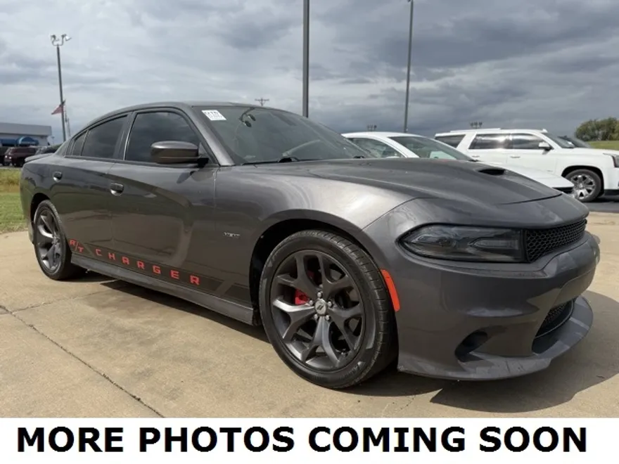 2019 Dodge Charger R/T photo 1