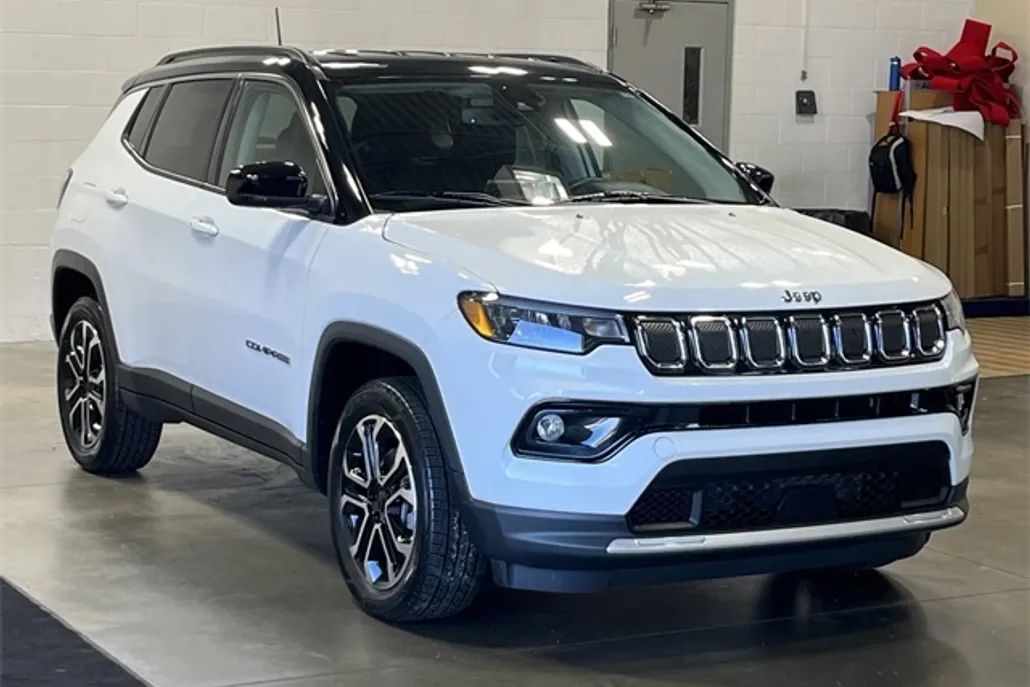 2022 Jeep Compass Limited photo 1