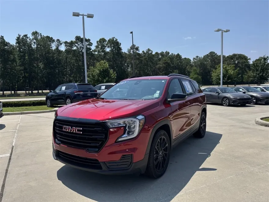 2023 Gmc Terrain SLE photo 1