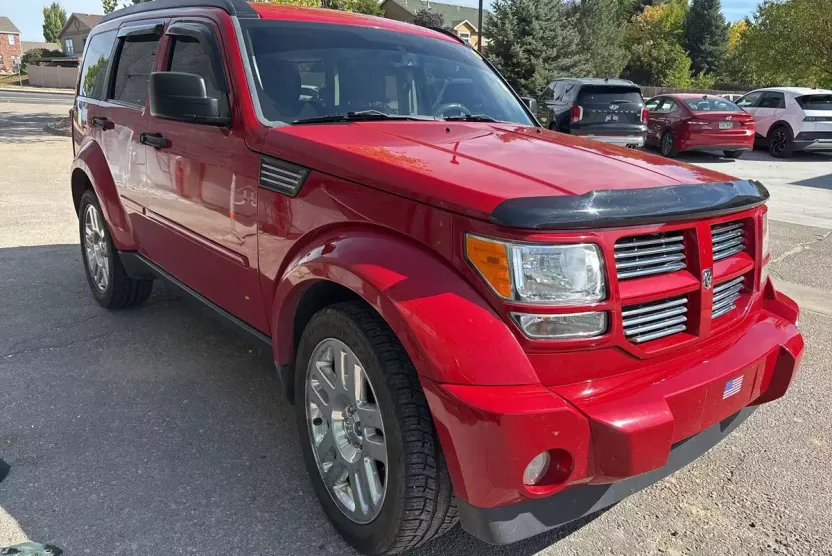 2011 Dodge Nitro Heat photo 1