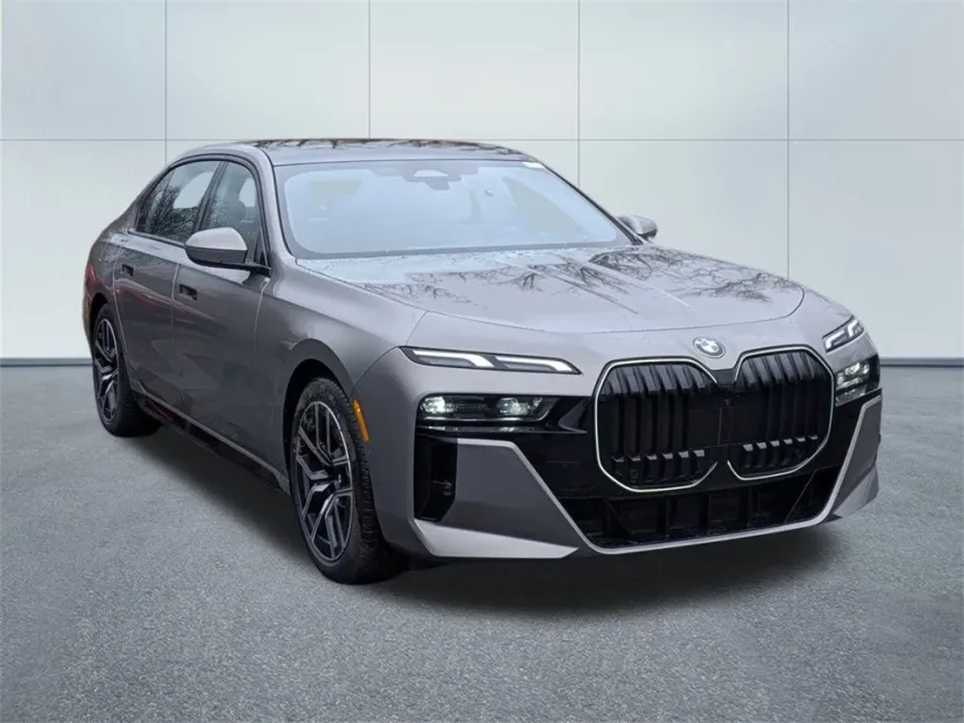 2025 Bmw 740i xDrive photo 1