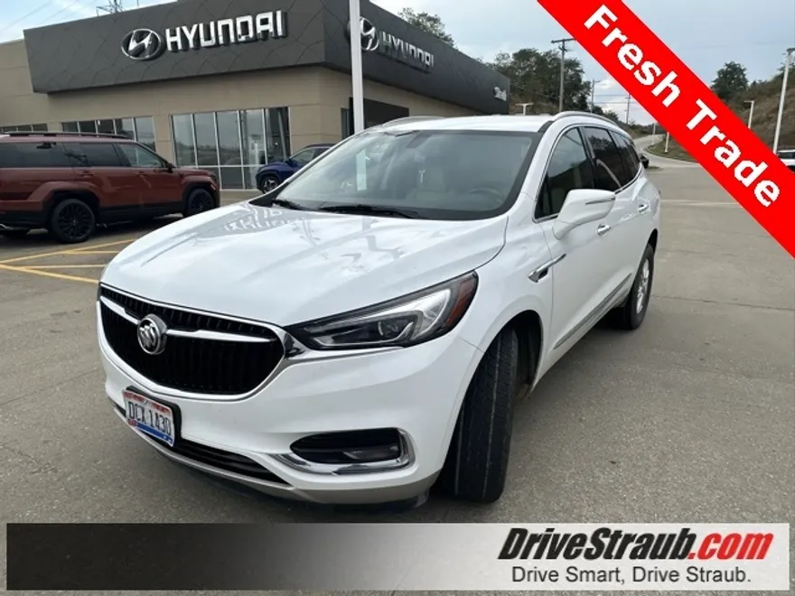 2020 Buick Enclave Essence photo 1