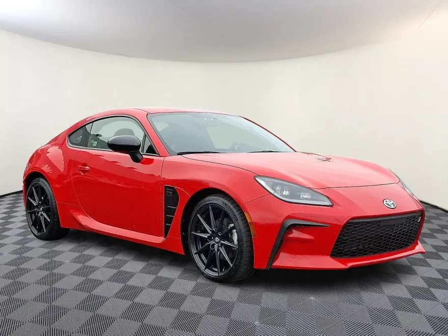 2023 Toyota GR86 Premium photo 1