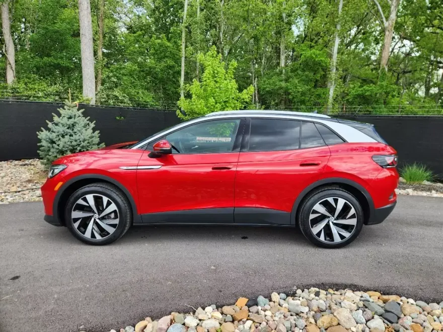 2021 Volkswagen ID.4 Pro S Gradient photo 2