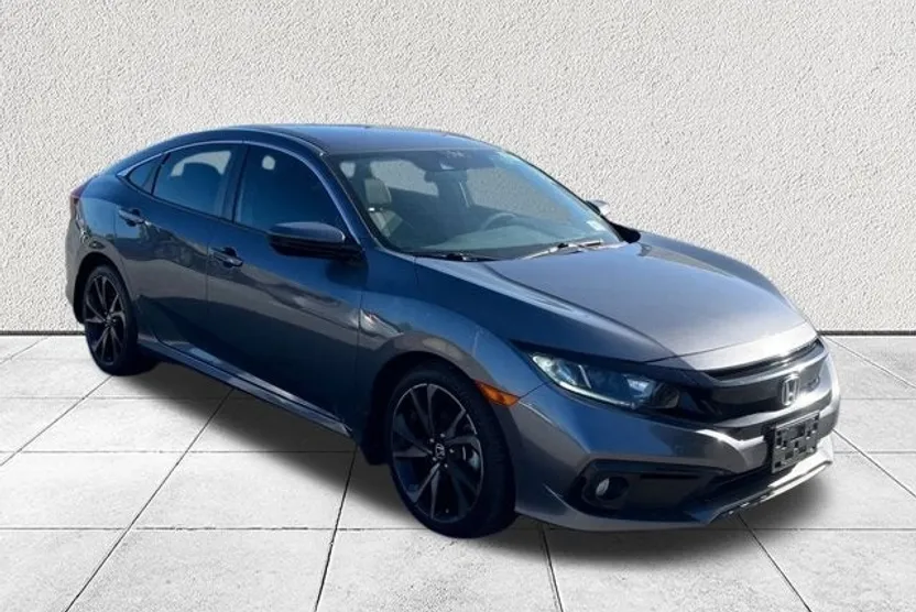 2021 Honda Civic Sport photo 1