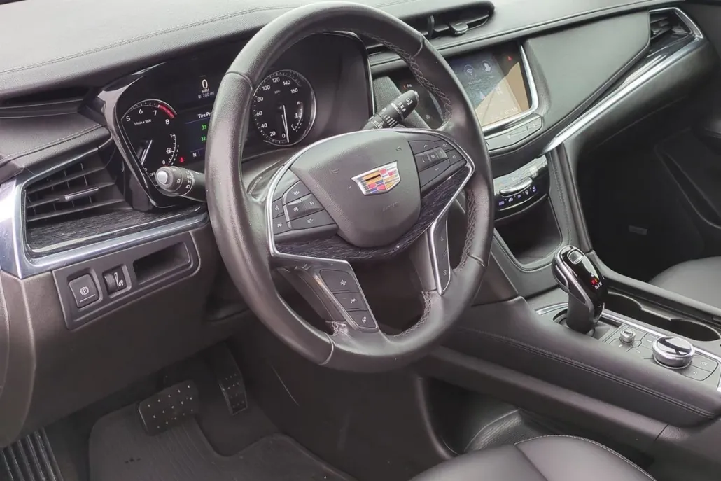 2021 Cadillac XT5 Premium Luxury photo 1