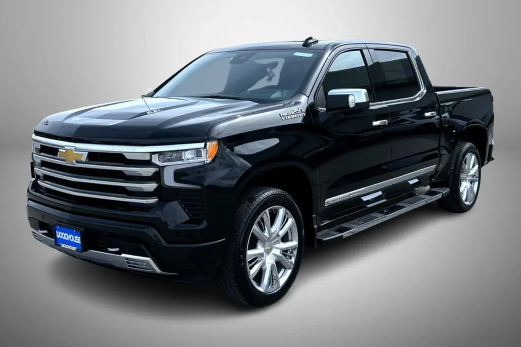 2026 Chevrolet Silverado 1500 High Country photo 1