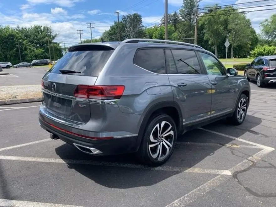 2022 Volkswagen Atlas V6 SEL photo 1