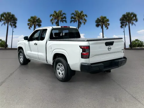 2026 Nissan Frontier S photo 4