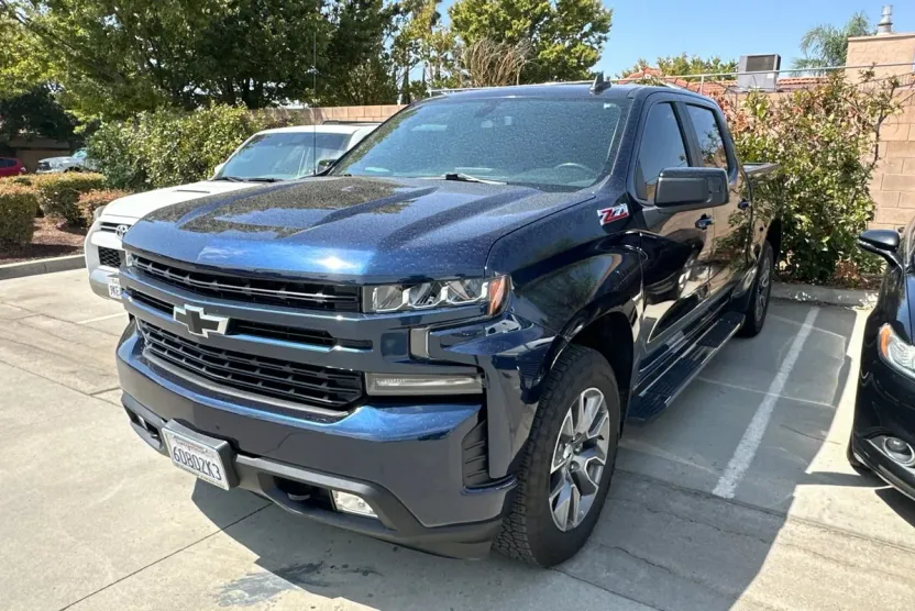 2022 Chevrolet Silverado 1500 RST photo 1