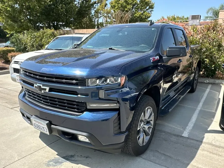 2022 Chevrolet Silverado 1500 RST photo 1