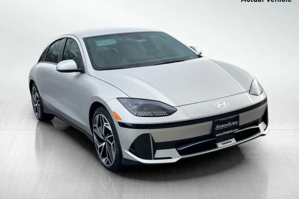 2025 Hyundai Ioniq 6 SEL photo 1