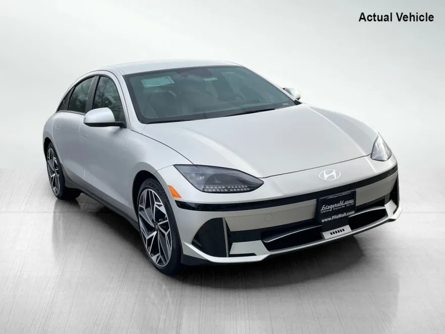 2025 Hyundai Ioniq 6 SEL photo 1