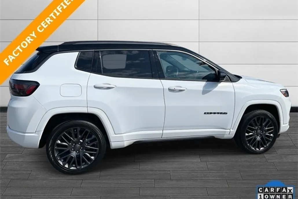 2022 Jeep Compass High Altitude photo 1