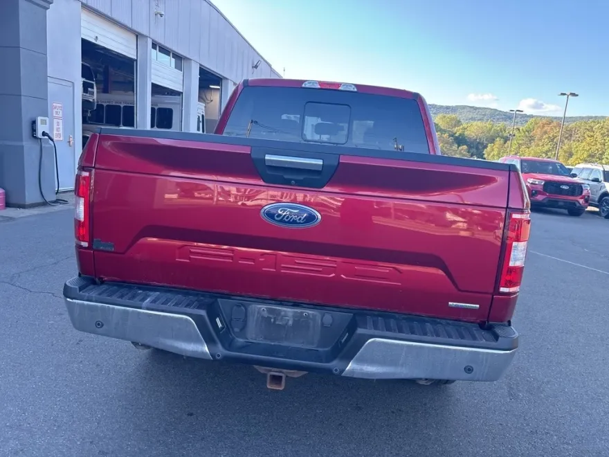 2019 Ford F-150 XLT photo 1