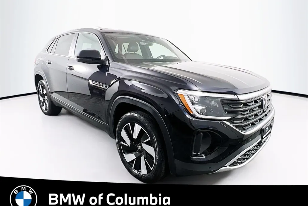 2025 Volkswagen Atlas Cross Sport SE Technology photo 1